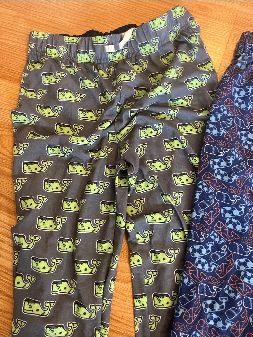 Vineyard Vines set three